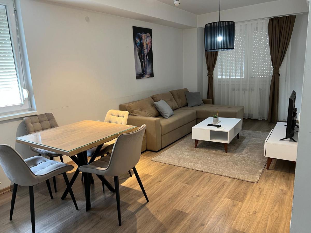 Skopje Apartments Near Central Bus Station Jk Apartments Exterior foto
